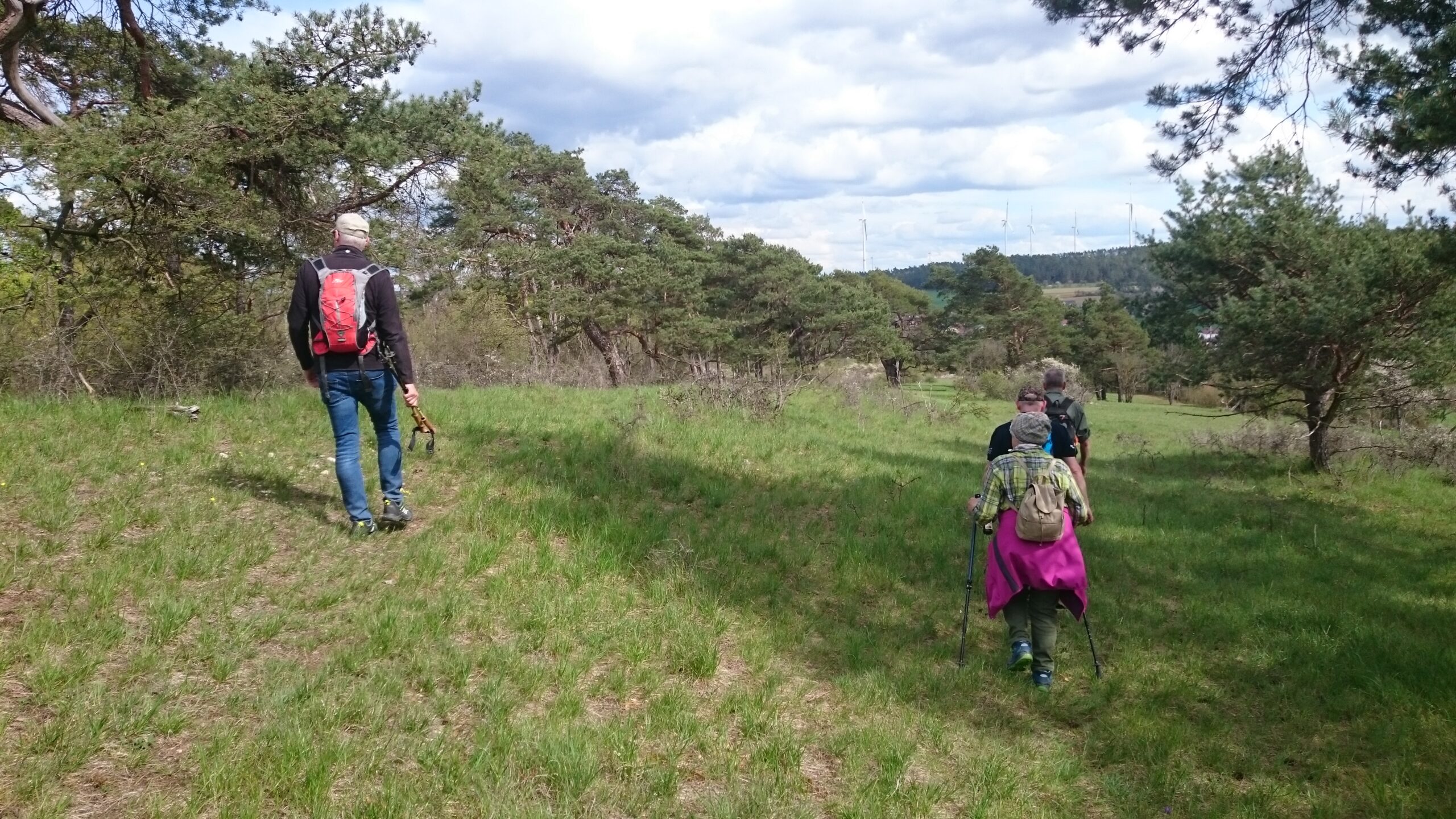 Sonntag, 11.5.25  | 6.00 Uhr | Vogelstimmenwanderung mit anschließendem Frühstück
